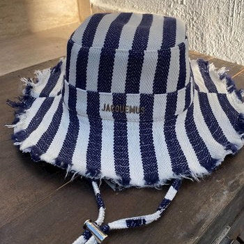 Jacquemu Lacivert Beyaz Çizgili Kadın Bucket Hat Yazlık Şapka