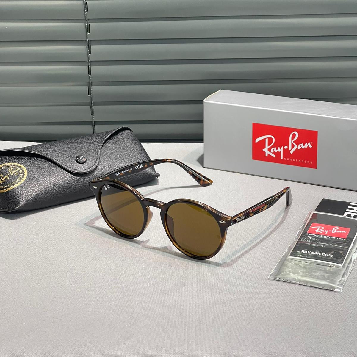 Ry-Bn 2180 710\73 49*21 145 3N Black Frame Premium Unisex Güneş Gözlüğü