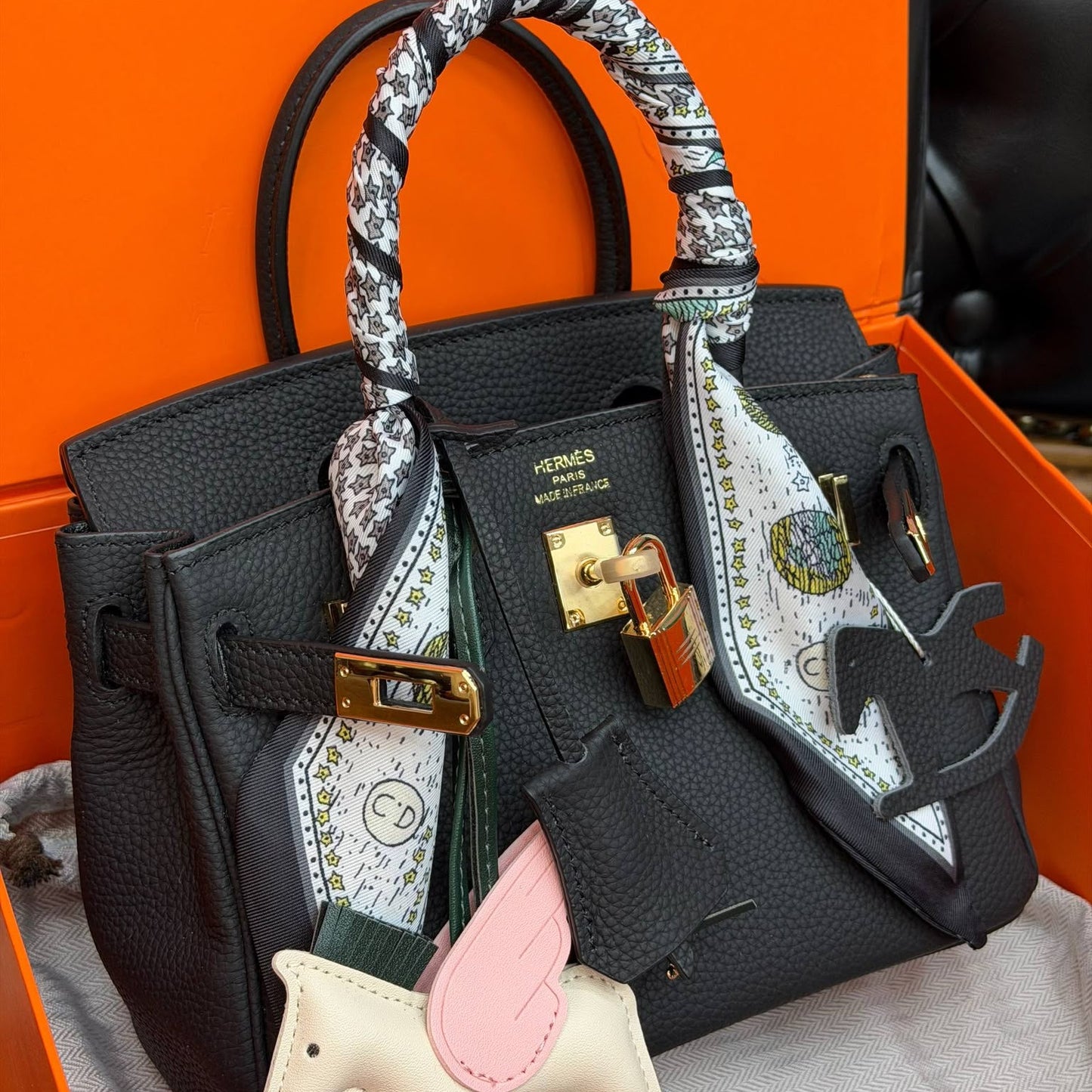 Hermè Birkin 25 Noir Togo Leather Gold Hardware Premium Kadın El Çantası