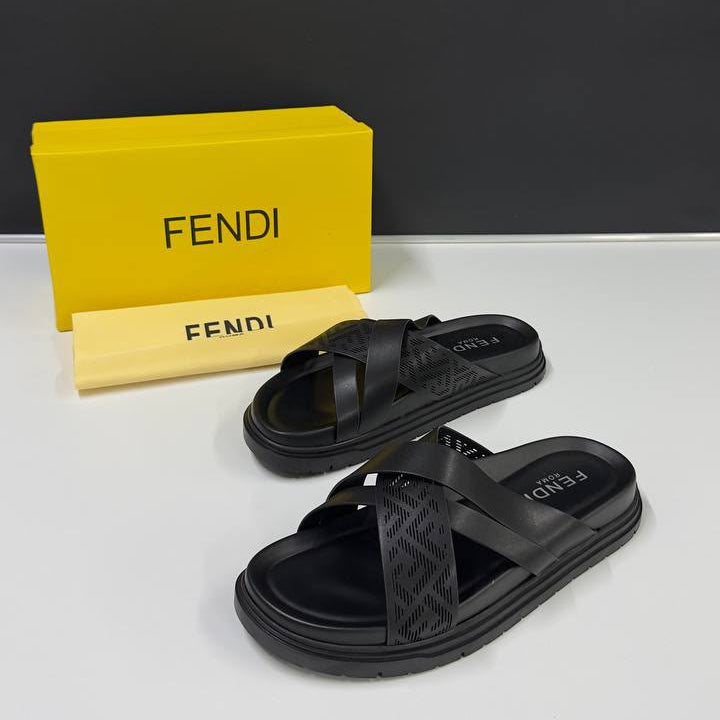 Fend FF Motif Siyah Çapraz Bant Erkek Lüks Terlik