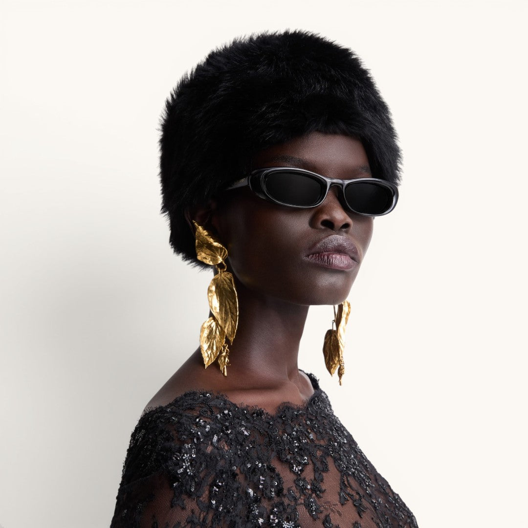 Sain Lauren Black Oval Luxury Sunglasses