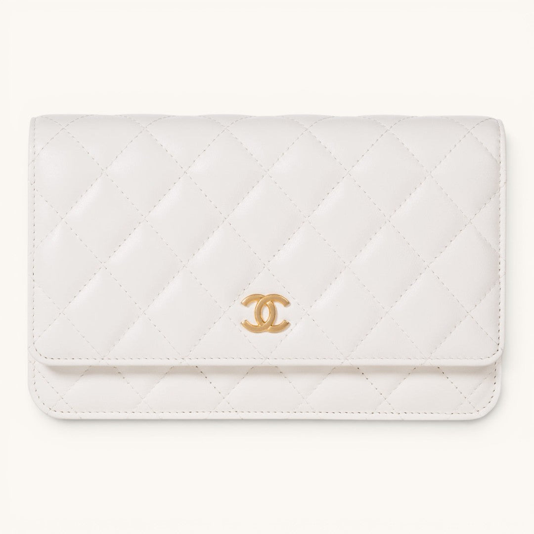 Chane Classic Flap White Quilted Gold Zincir Askılı Kadın Omuz Çantası