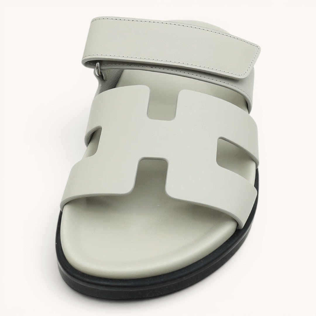 Hermè Chypre Gris H Cut-Out Erkek Lüks Terlik