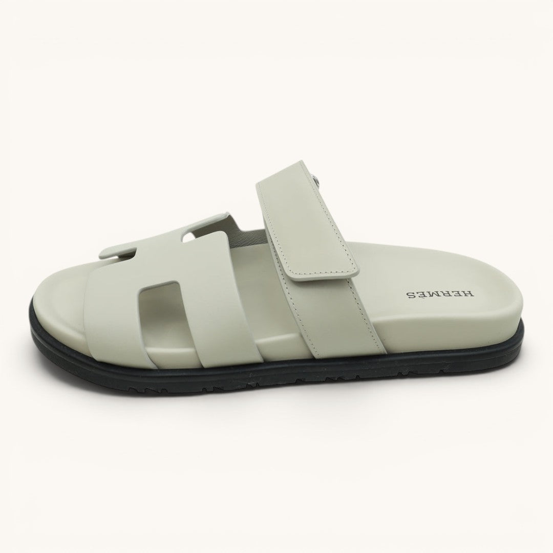 Hermè Chypre Gris H Cut-Out Erkek Lüks Terlik