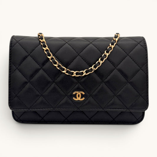 Chane Classic Flap Black Quilted Gold Zincir Askılı Kadın Omuz Çantası