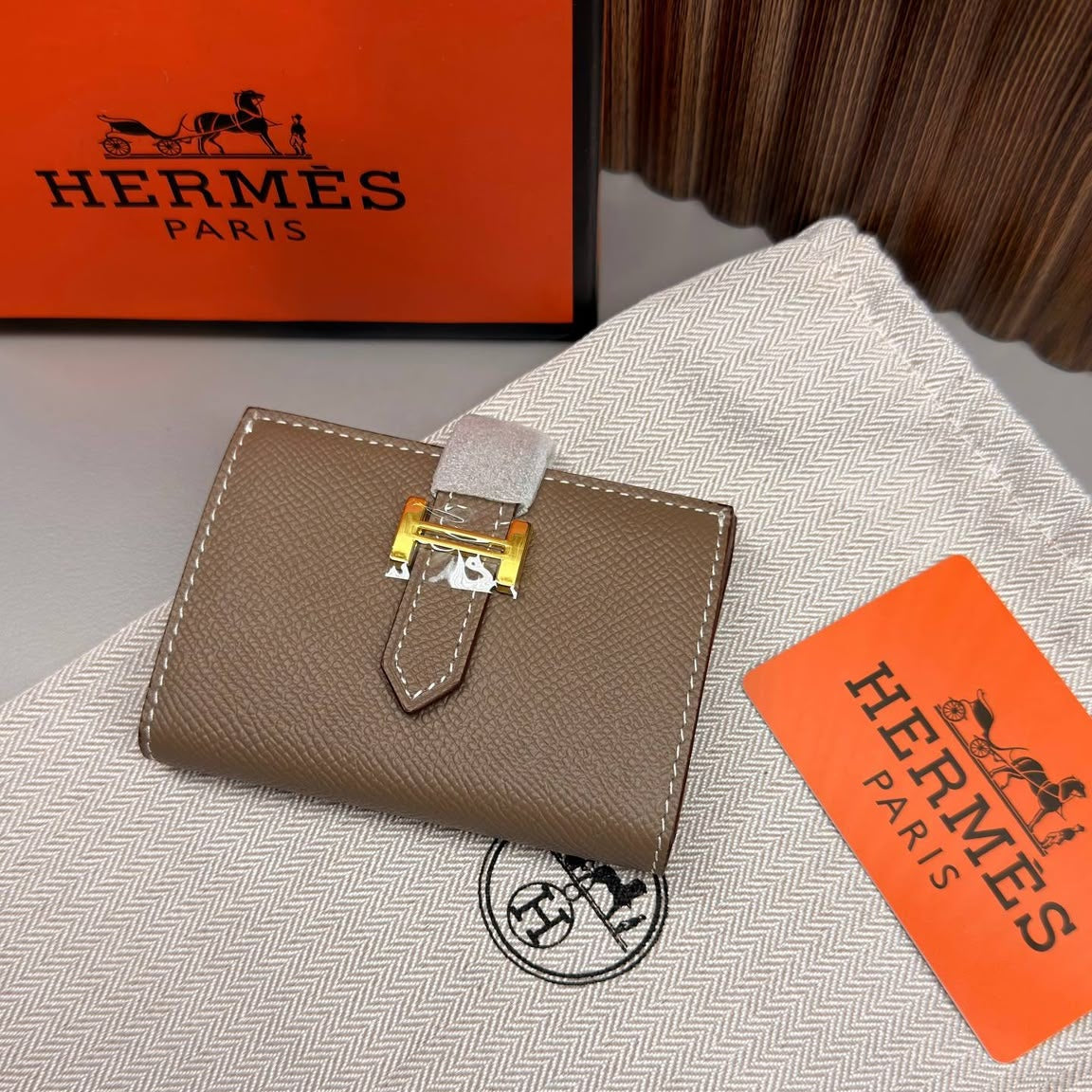 Hermè Bearn Compact Etoupe Gold H Tokalı Premium Deri Kadın Cüzdan