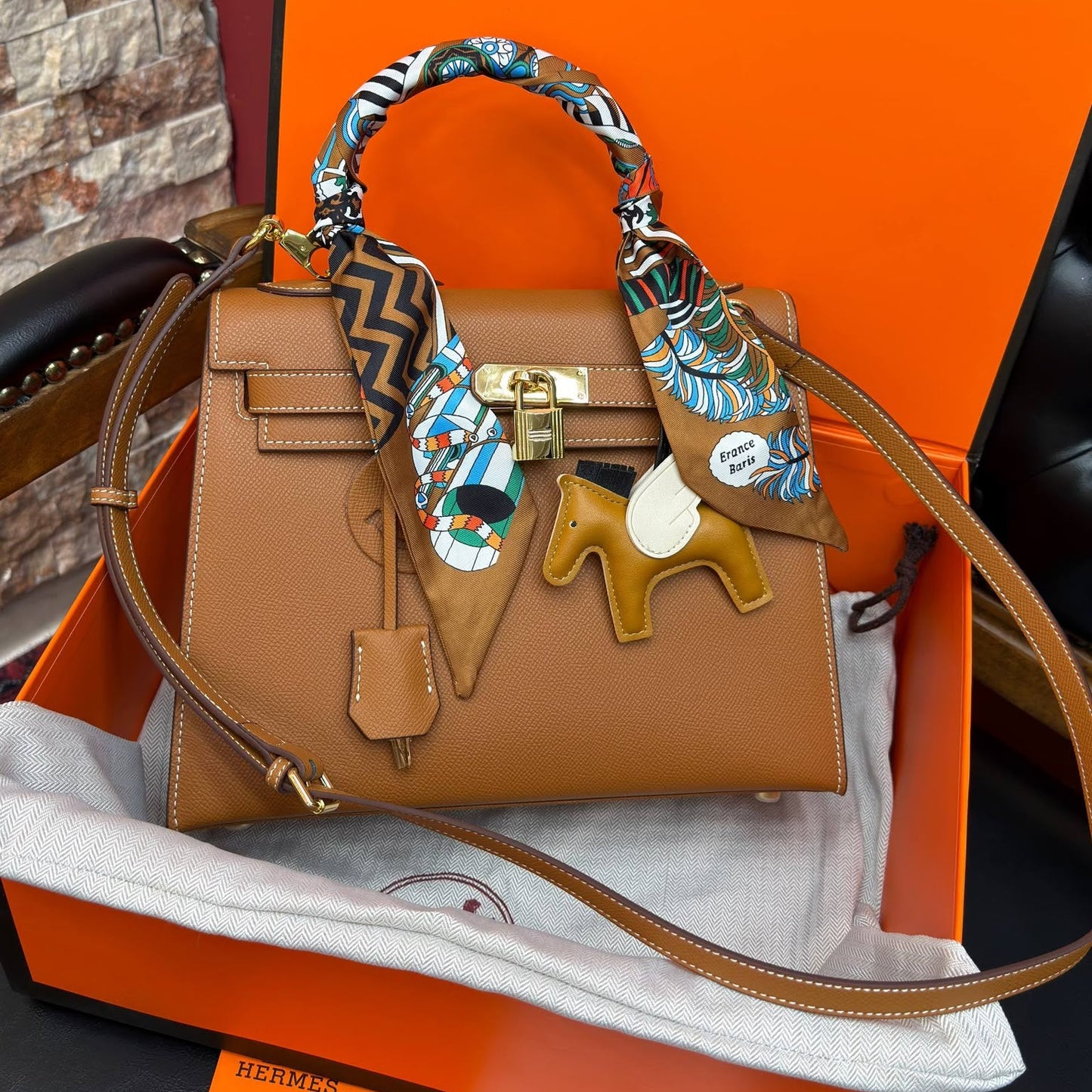 Hermè Kelly 25 Camel Togo Deri Gold Hardware Kadın El Çantası
