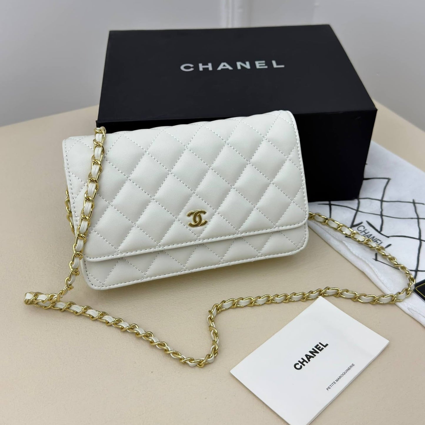 Chane Classic Flap White Quilted Gold Zincir Askılı Kadın Omuz Çantası