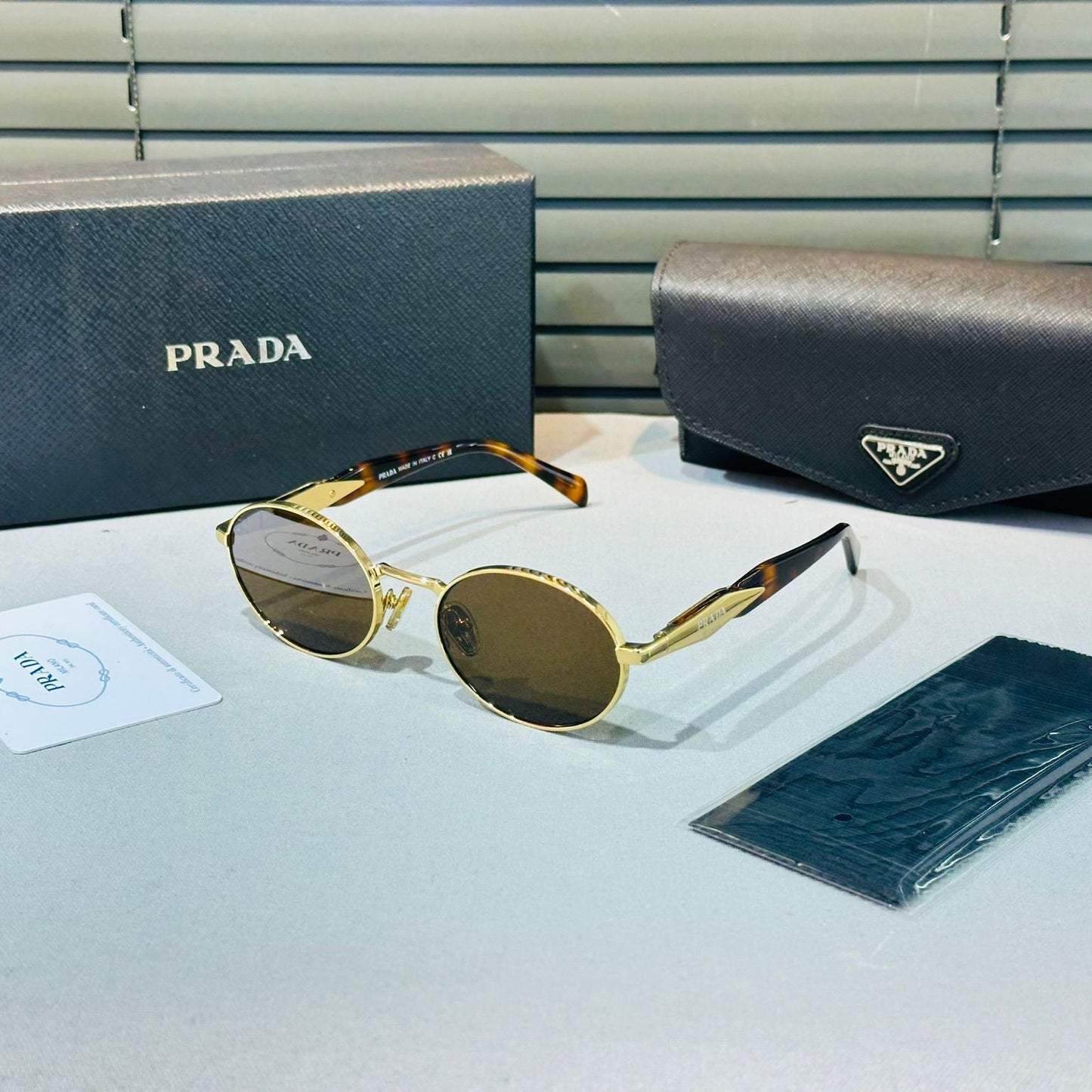 Praa PsB53S Gold / Black Blue Lens Luxury Oval Güneş Gözlüğü